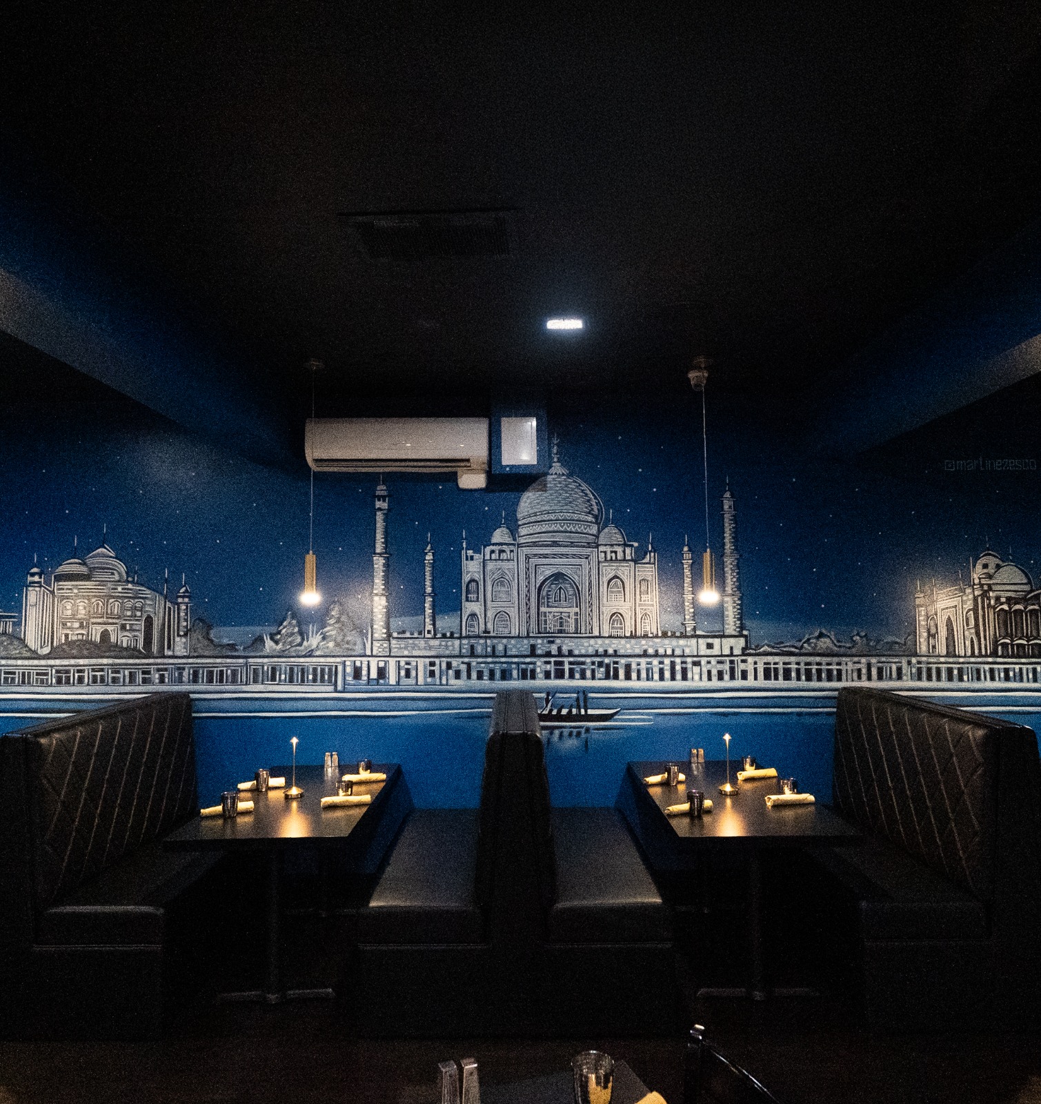 Dinner beneath the Taj.